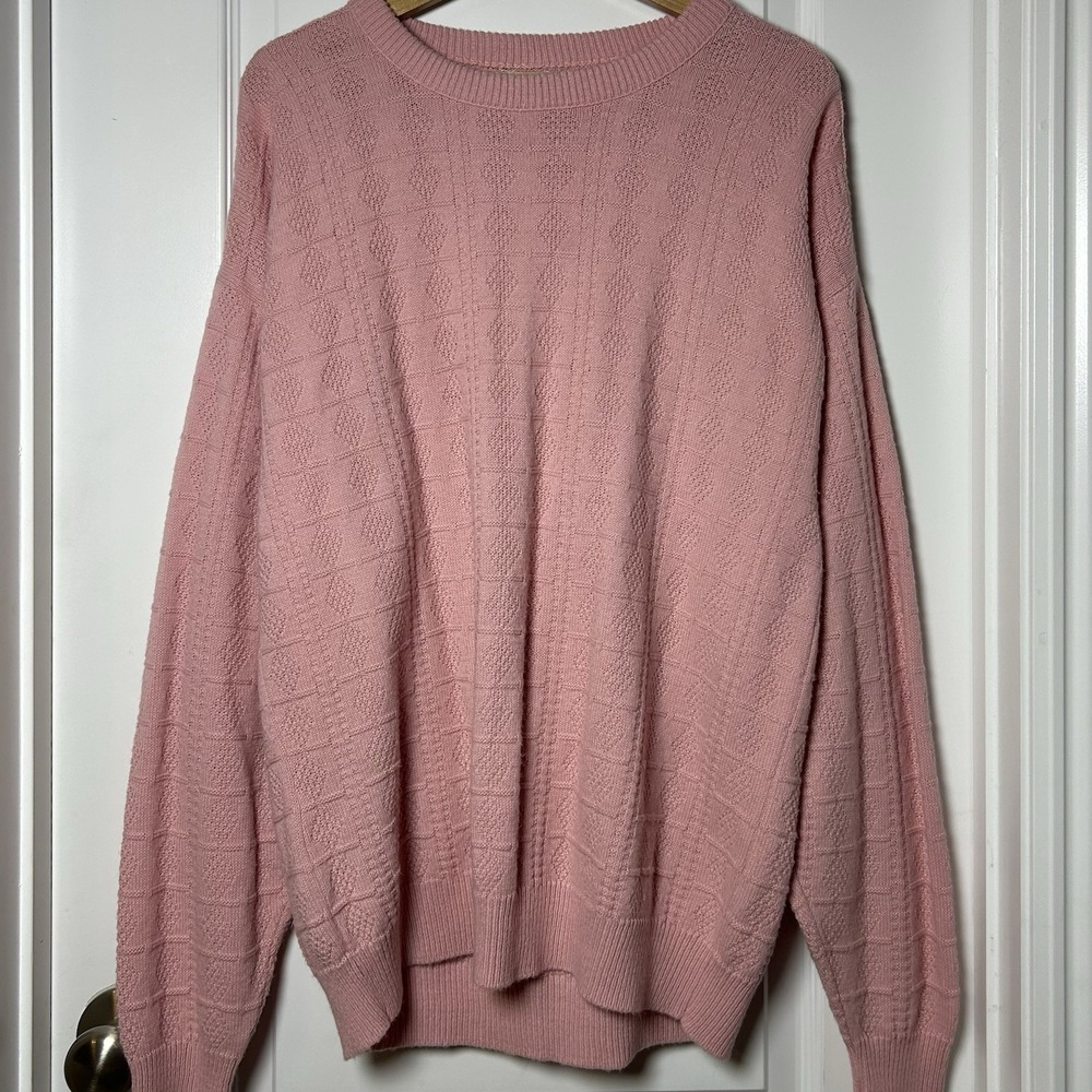 Christian Dior Vintage 80s Made in USA Orlon Acrylic Pink Knit Crew Neck Sweater
